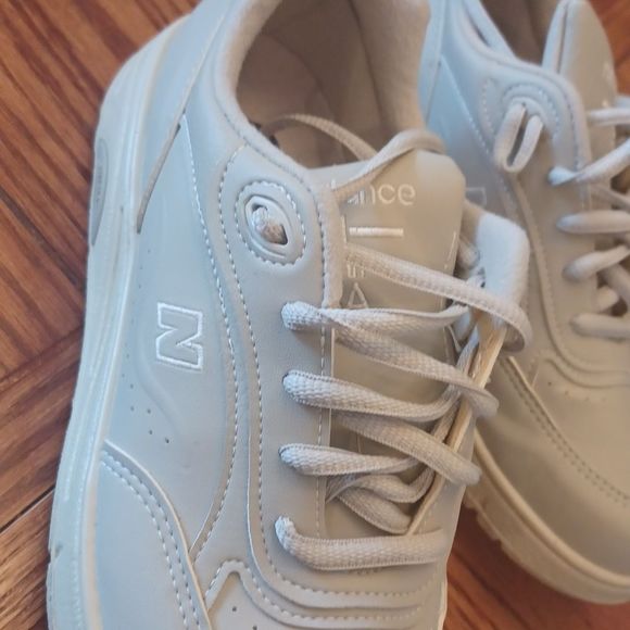 New balance 811 made in the USA -Size 8 - Picture 3 of 15